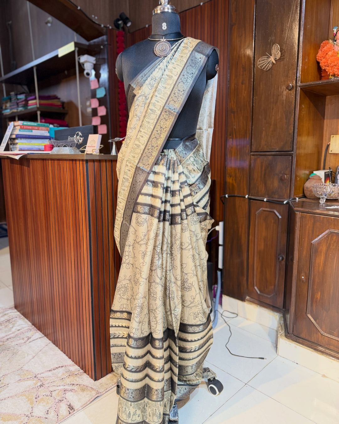 Elegant Beige & Black Printed Saree | Buy Ethnic Wear Online